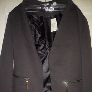 Carmen marc valvo coat